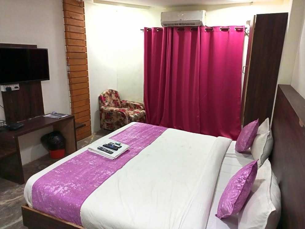 Super Oyo Hotel O Happy Residency Bhopal Dış mekan fotoğraf